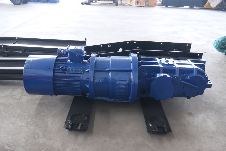 Working Principle Of Scraper Conveyor 